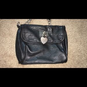 Black heart cross body purse