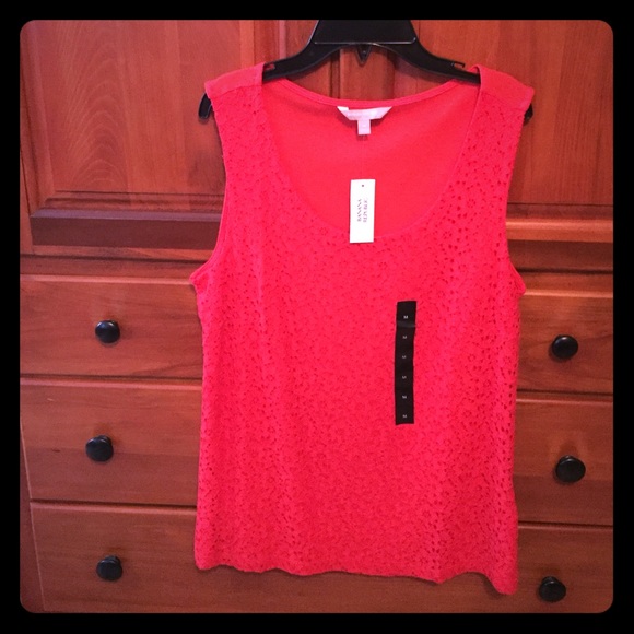 Sleeveless tank/blouse