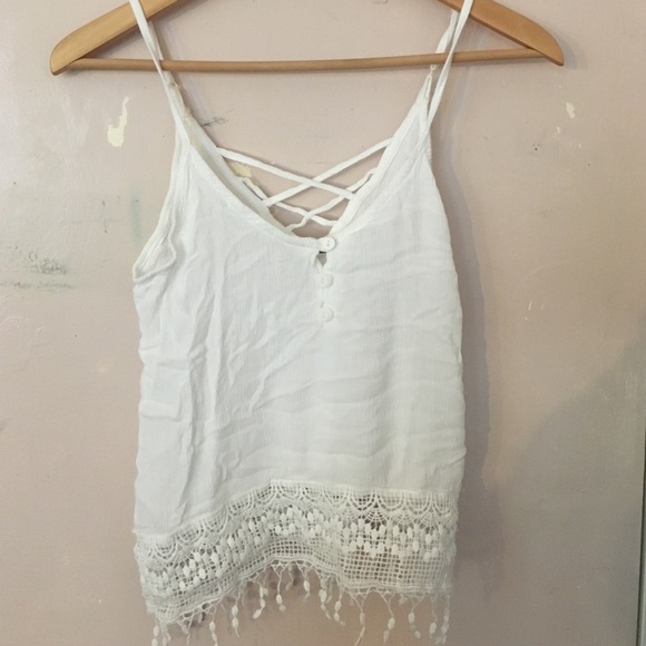BRAND NEW WHITE SHIRT