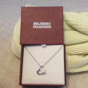 Sterl silver pendant/chain