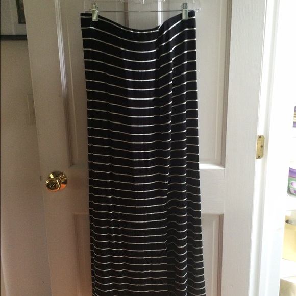 Comfortable maxi skirt!