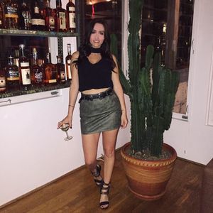 Meet your Posher, Alexandra