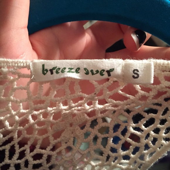 Cover up - LF - Picture 3 of 3