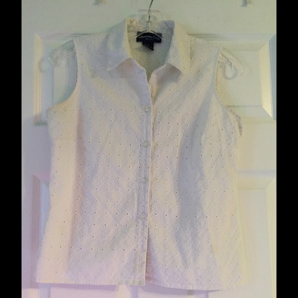 Charter club eyelet white sleeveless shirt blouse