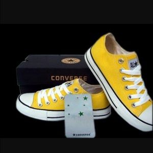 Yellow converse
