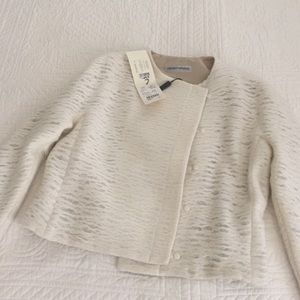 Brand a new blazer with tags.