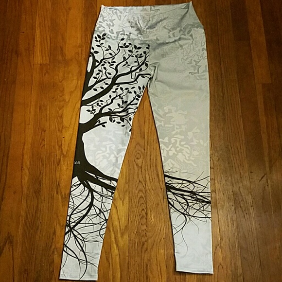 Noli Tree of Life Yoga Leggings XL like New!