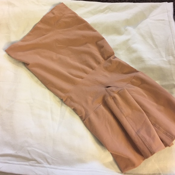 New brown XTemp Maidenform high waisted shaper - Picture 4 of 6