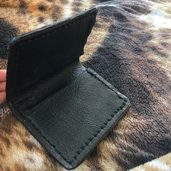 wallet - Picture 2 of 2