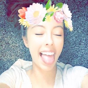 Meet your Posher, Hailey