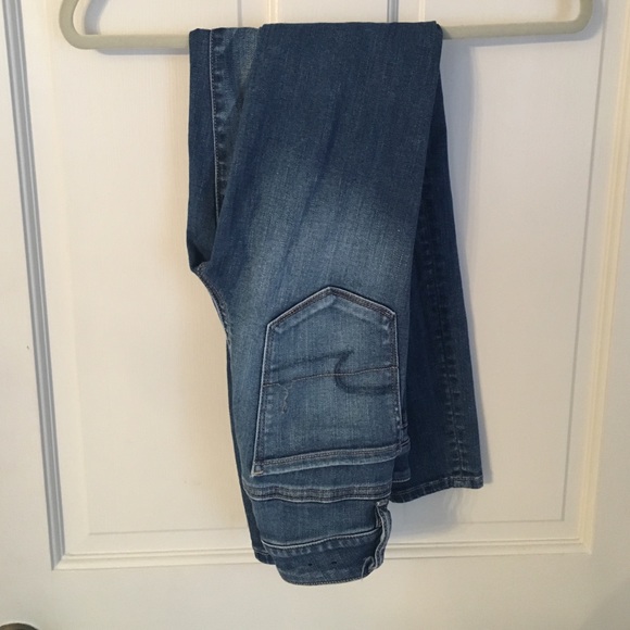 American Eagle High Waisted Jeans