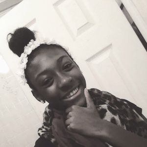 Meet your Posher, Diane