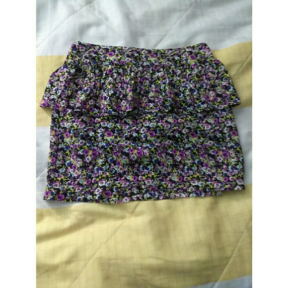 Floral peplum skirt