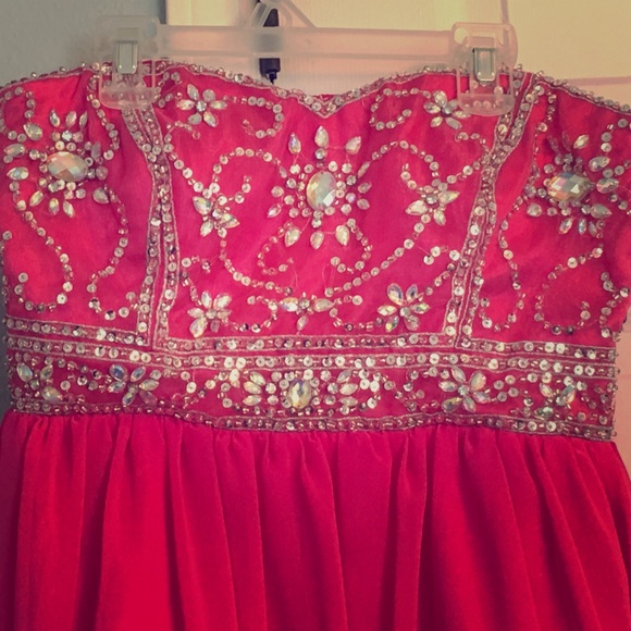 Gorgeous formal dress