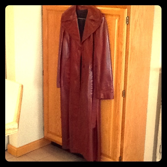 Vintage Women's Merlot Trench Coat