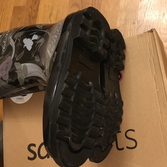 Sakroots Shoes - Sakroots Peace Rainboots Sakroots Shoes - Sakroots Peace Rainboots