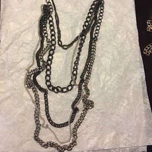 Express necklace