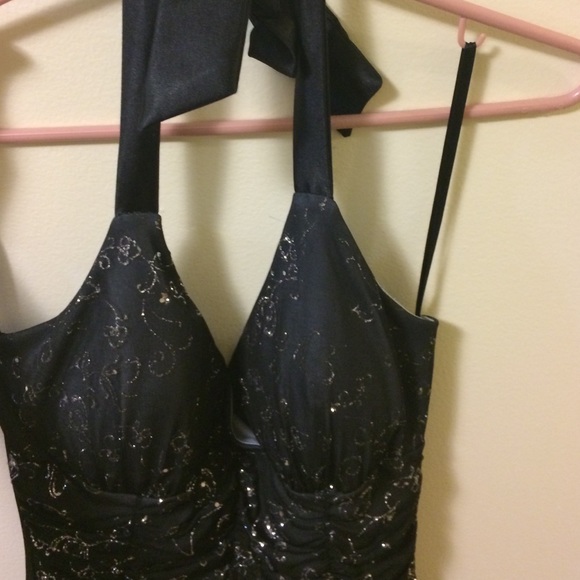 Juniors large black dress with silver sparkles - Picture 3 of 3