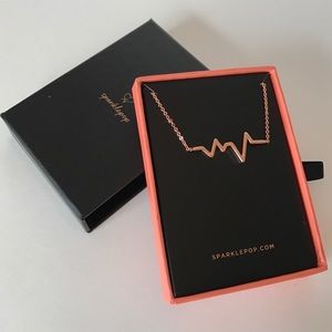 Sparkle Pop heartbeat necklace