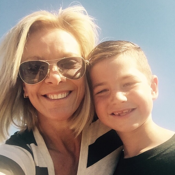 Meet your Posher, Velda