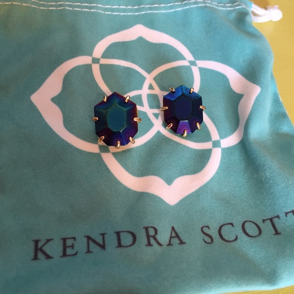 Kendra Scott earrings