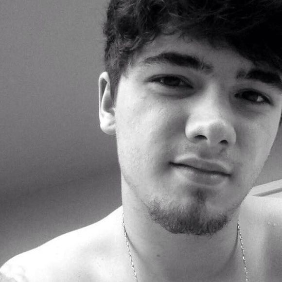 Meet your Posher, Kurtis - Picture 1 of 1