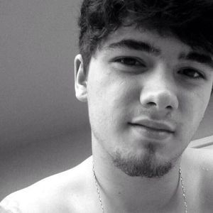 Meet your Posher, Kurtis