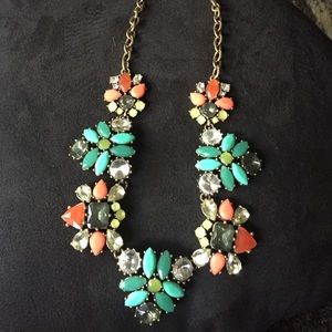 Stella & Dot statement necklace