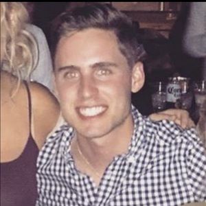 Meet your Posher, Demetrios