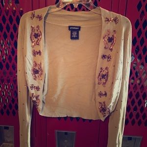 Adorable Younique sweater L