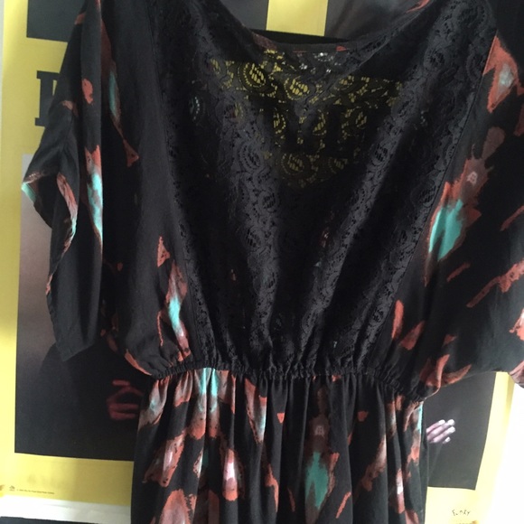 Billabong dress - Picture 4 of 4