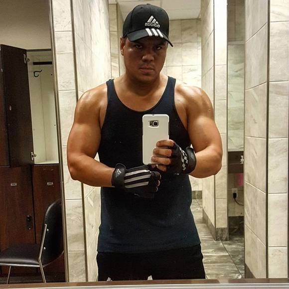 Meet your Posher, Braulio - Picture 1 of 1