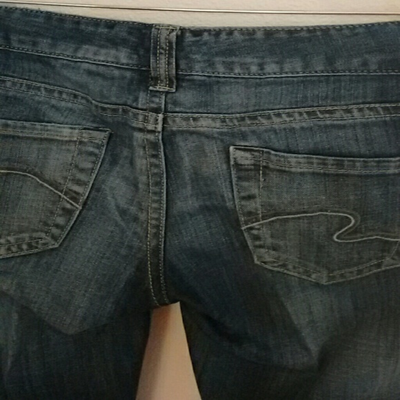 Dark Wash Denim Jeans - Picture 4 of 4