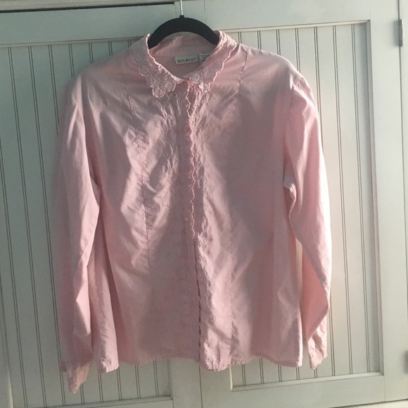 100% cotton embroidered button down
