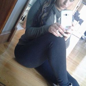 Meet your Posher, Kaleigh