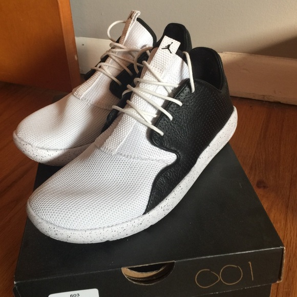 Jordan Eclipse
