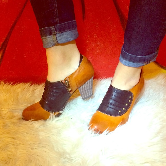 Corky's Elite 'Anne' Bootie