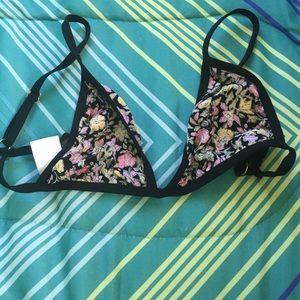 Brandy Melville brallete