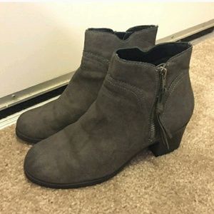 Grey Aersoles booties