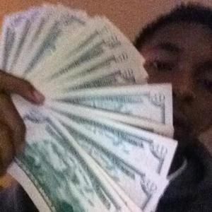 Meet your Posher, Justin