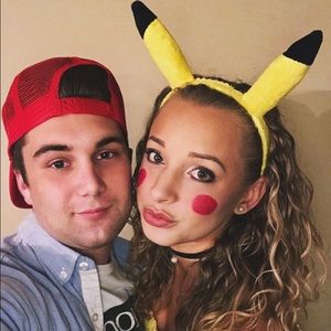 SALE✨ Pokémon Costume Ash & Pikachu
