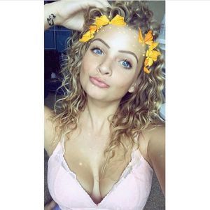 Meet your Posher, Allison