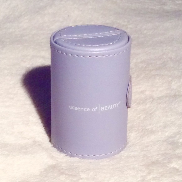 Lavender Kabuki Brush Case