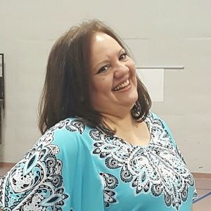 Meet your Posher, Liz