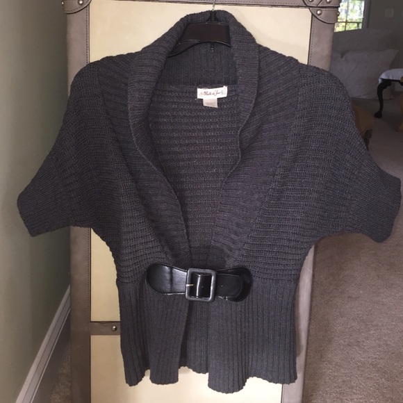 Grey Cardigan w/ belt attached - Picture 3 of 6
