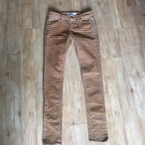 CARCE pacific Cord pants.