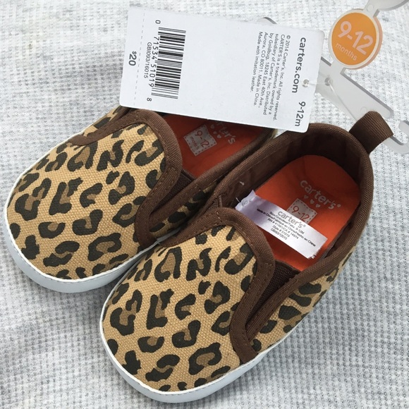 🎉HP🎉{baby girl🌸} Carter's Cheetah Print SlipOns