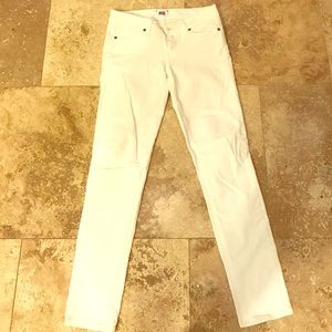 Paige Skyline Skinny Jeans
