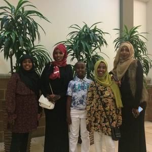 Meet your Posher, Ayan