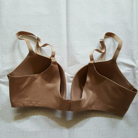 🚫TRADE🚫Victoria's secret lined demi 34C - Picture 2 of 4